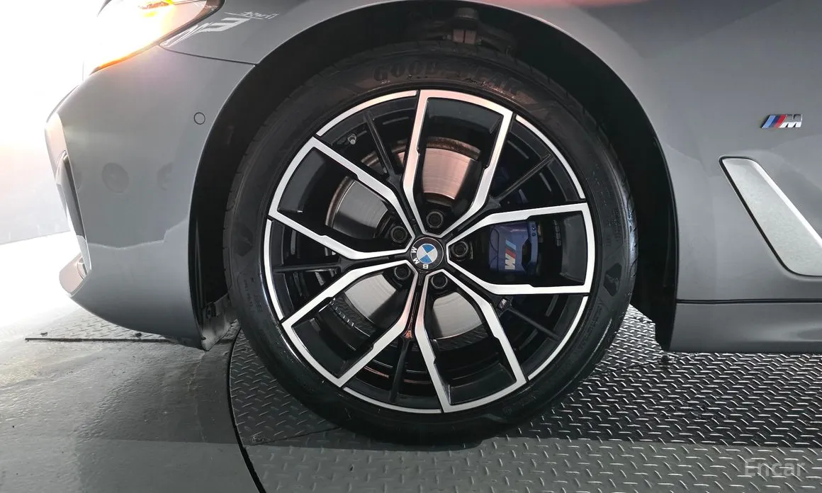 Фото 5 - BMW 5 Series