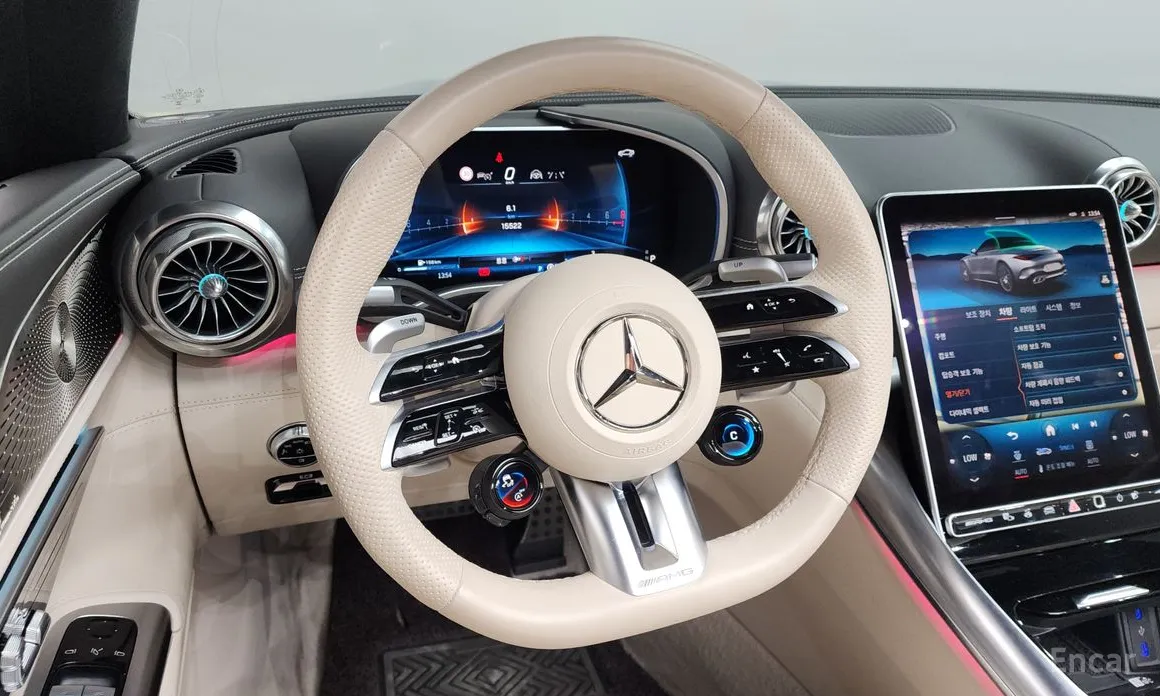 Mercedes-Benz SL-Class 2023 AMG SL63 4MATIC+
