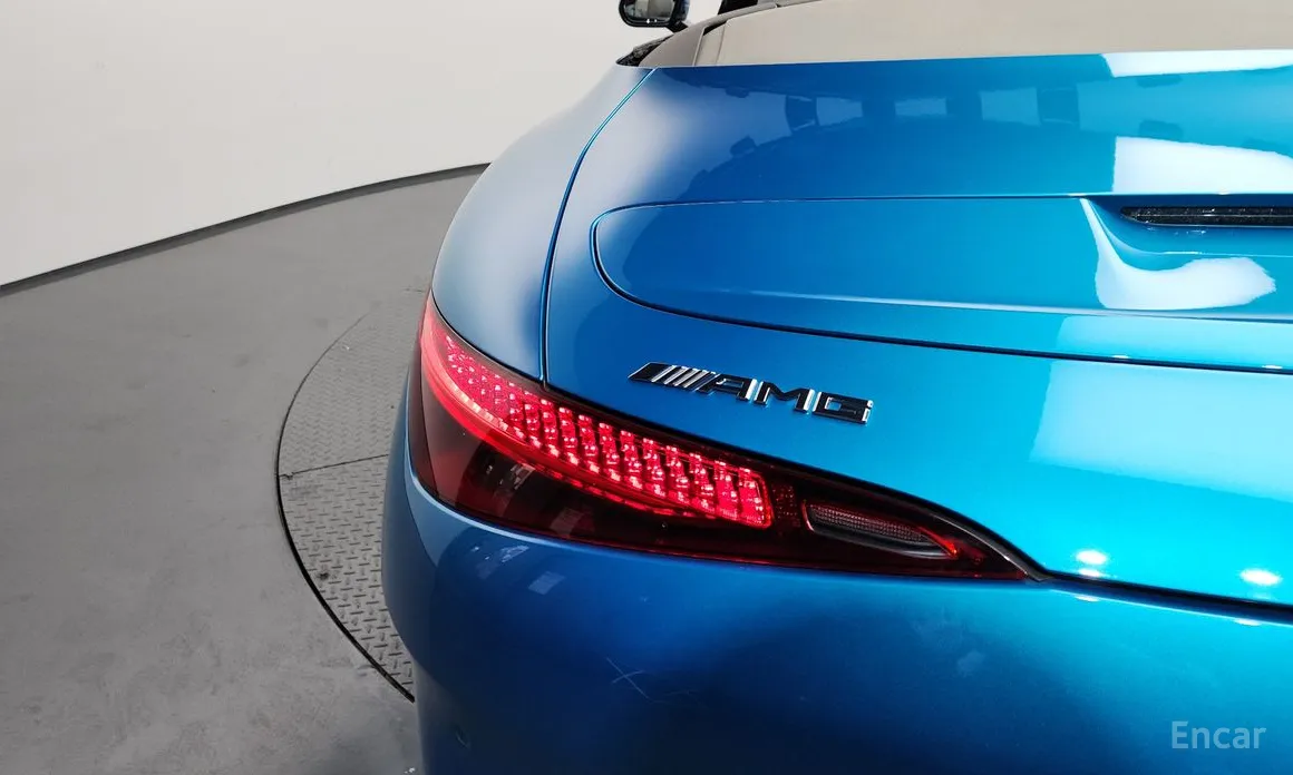 Mercedes-Benz SL-Class 2023 AMG SL63 4MATIC+