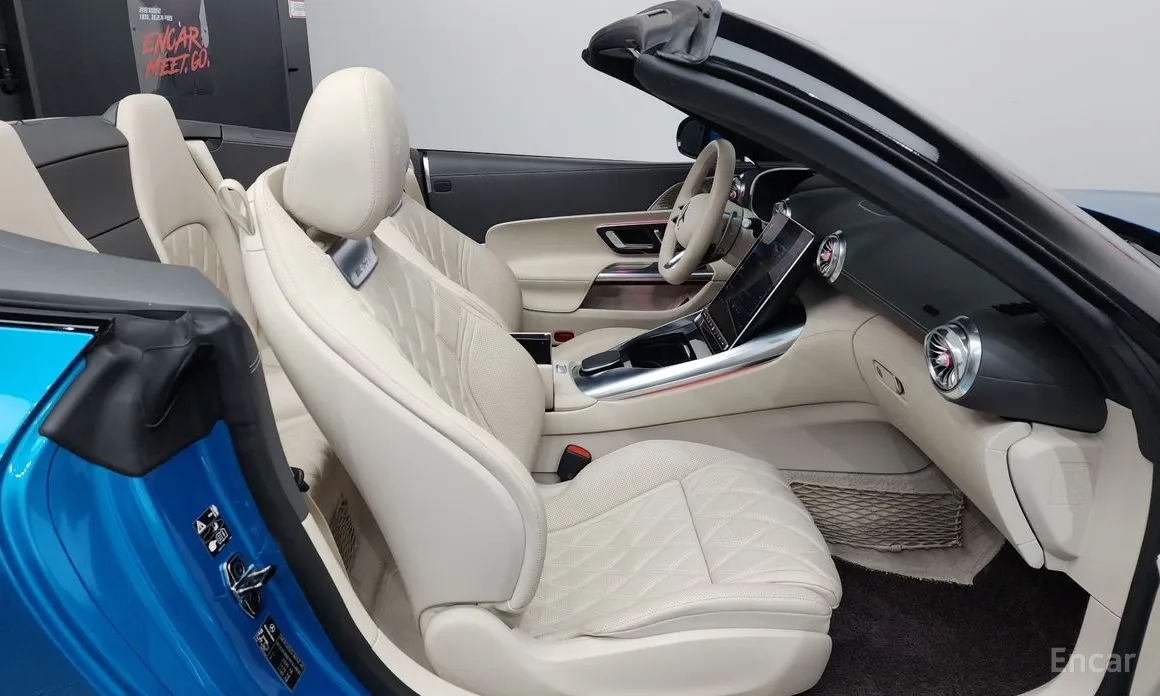 Mercedes-Benz SL-Class 2023 AMG SL63 4MATIC+