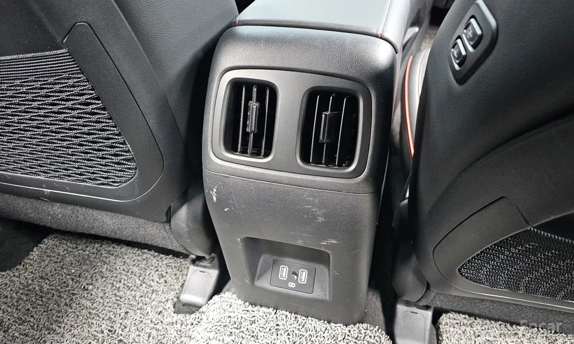Фото 31 - Hyundai Tucson