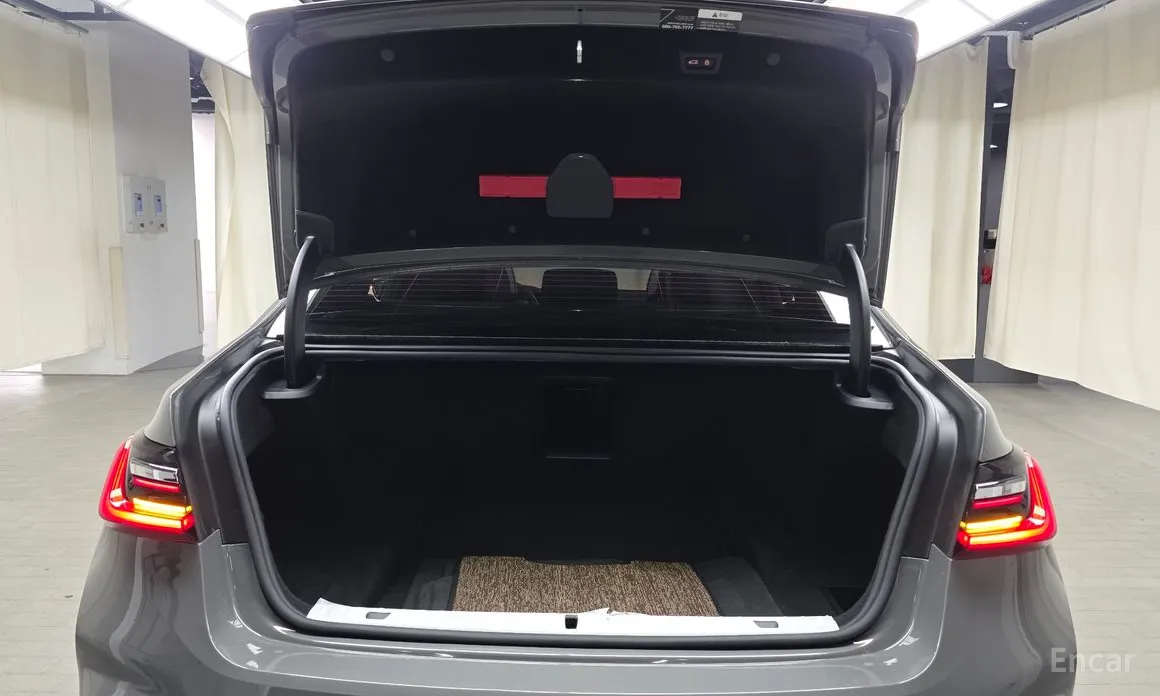 BMW 7 Series 2015 730d xDrive M Sport
