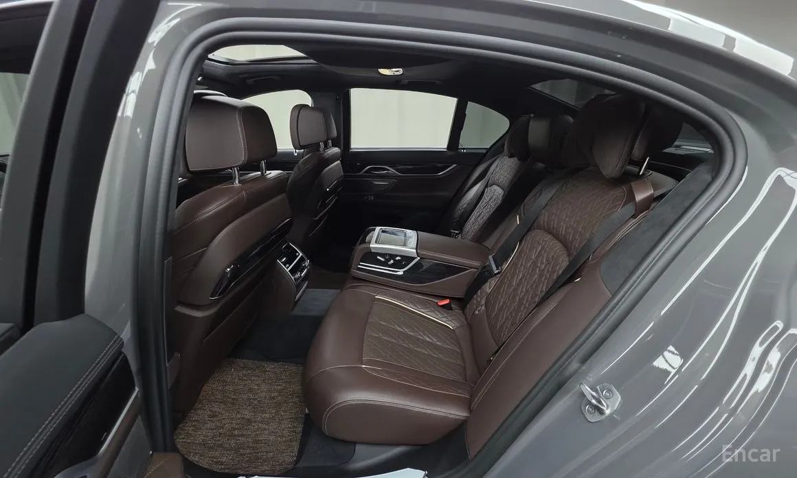 BMW 7 Series 2015 730d xDrive M Sport
