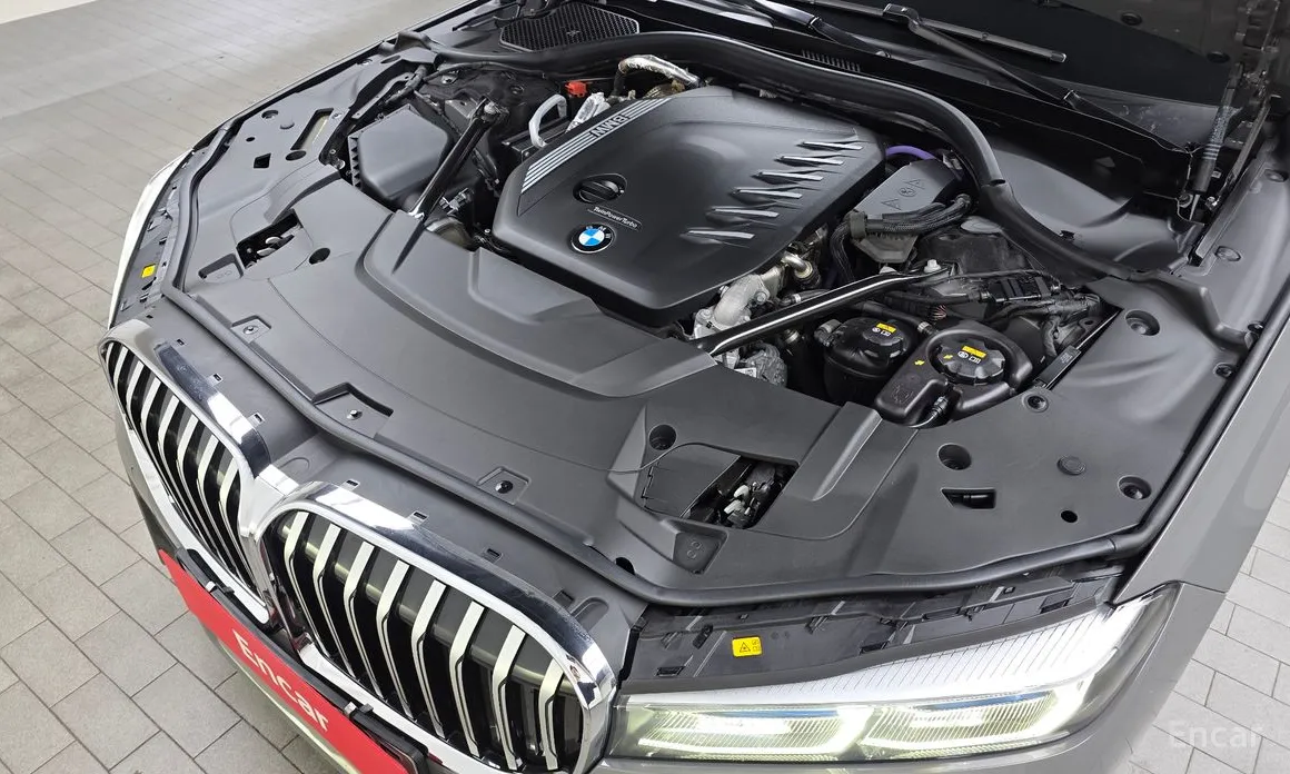 BMW 7 Series 2015 730d xDrive M Sport