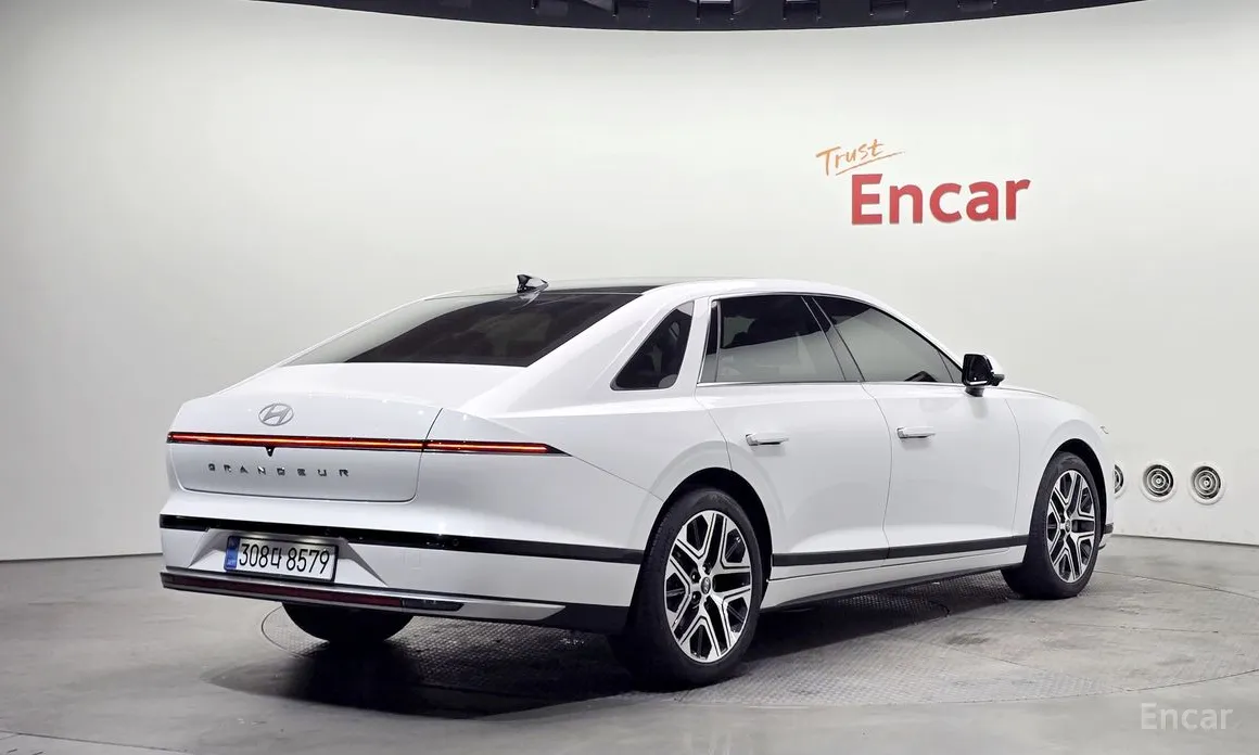 Zdjęcie 2 - Hyundai Grandeur