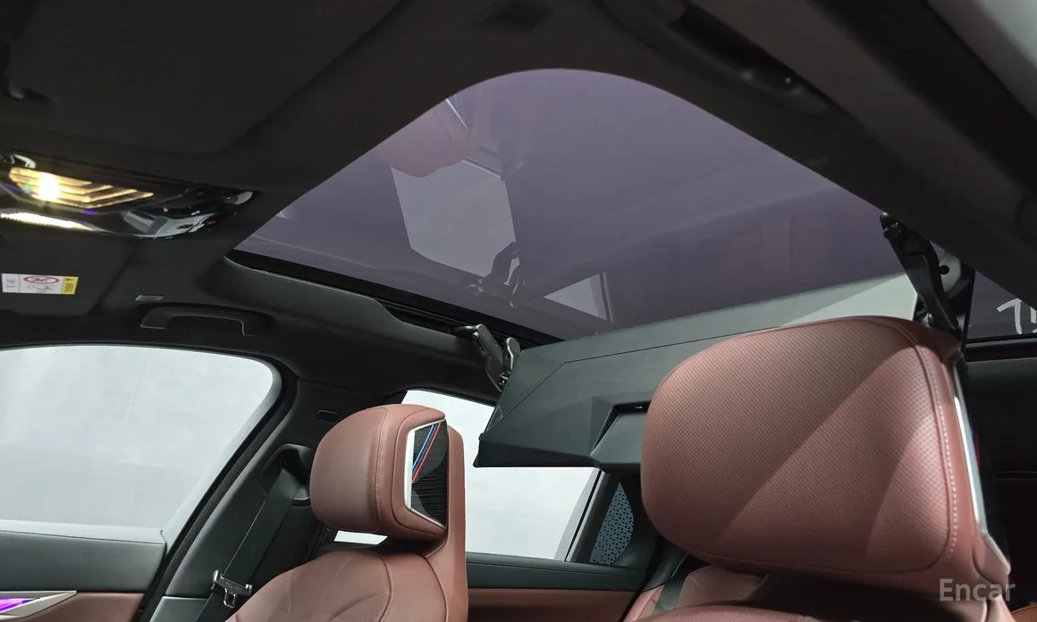 BMW 7 Series 2022 740i xDrive M Sport