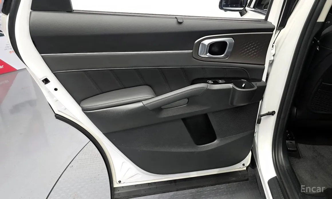 Фото 24 - Kia Sorento