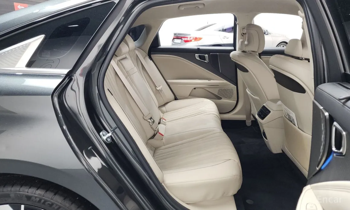 Kia K8 2024 2.5 Gasoline 2WD