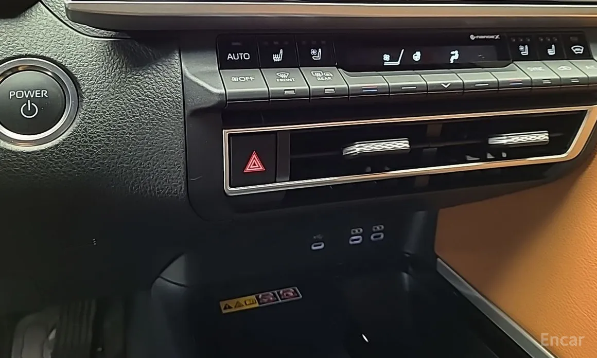 Toyota Camry 2024 2.5 XLE Premium Hybrid