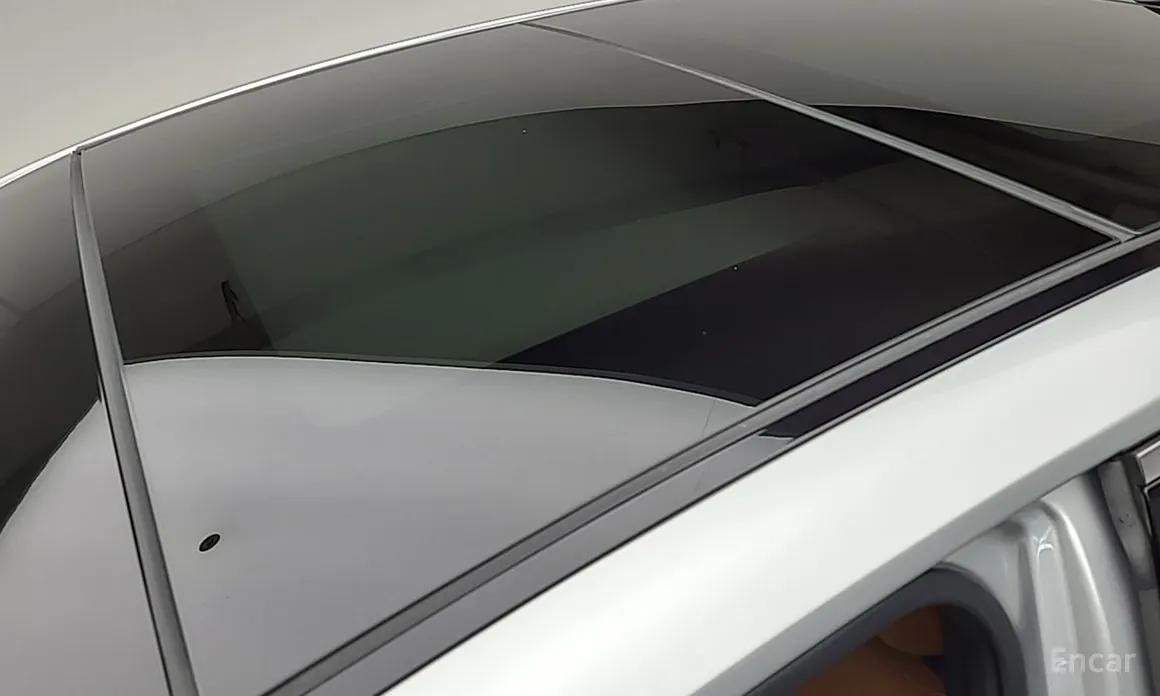 Toyota Camry 2024 2.5 XLE Premium Hybrid