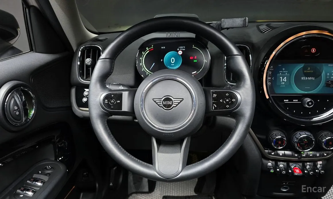 Mini Countryman 2011 Classic Plus Launch Pack