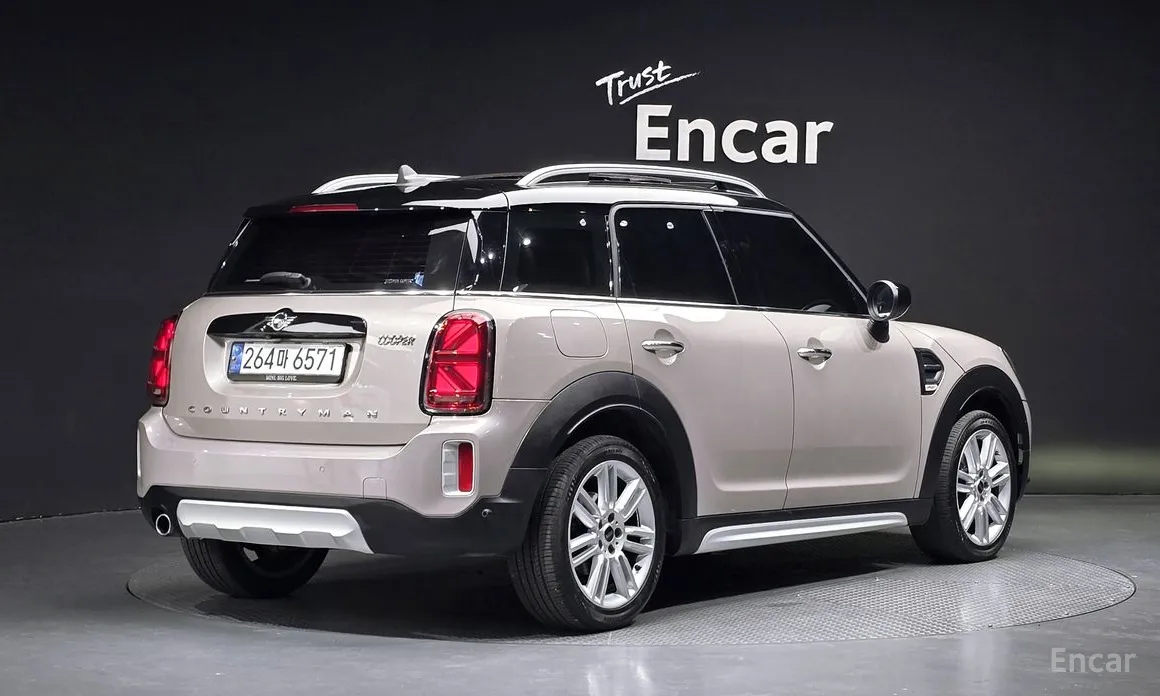 Mini Countryman 2011 Classic Plus Launch Pack