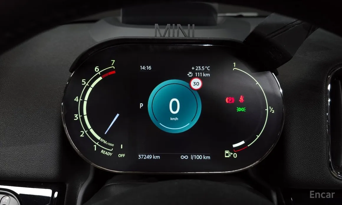 Mini Countryman 2011 Classic Plus Launch Pack