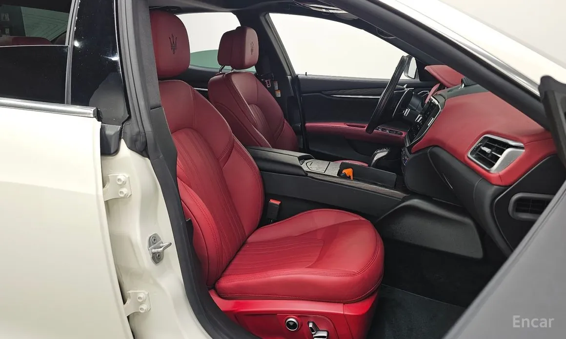 Maserati Ghibli 2013 2.0 GT