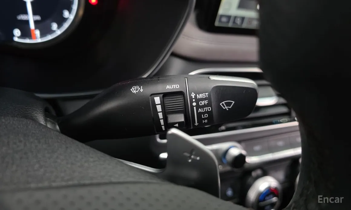 صورة 20 - Genesis G70