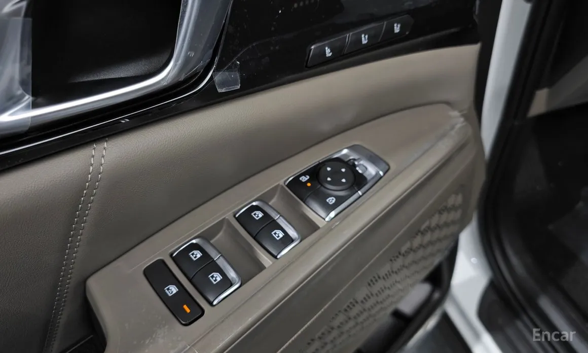 Фото 35 - Kia Carnival