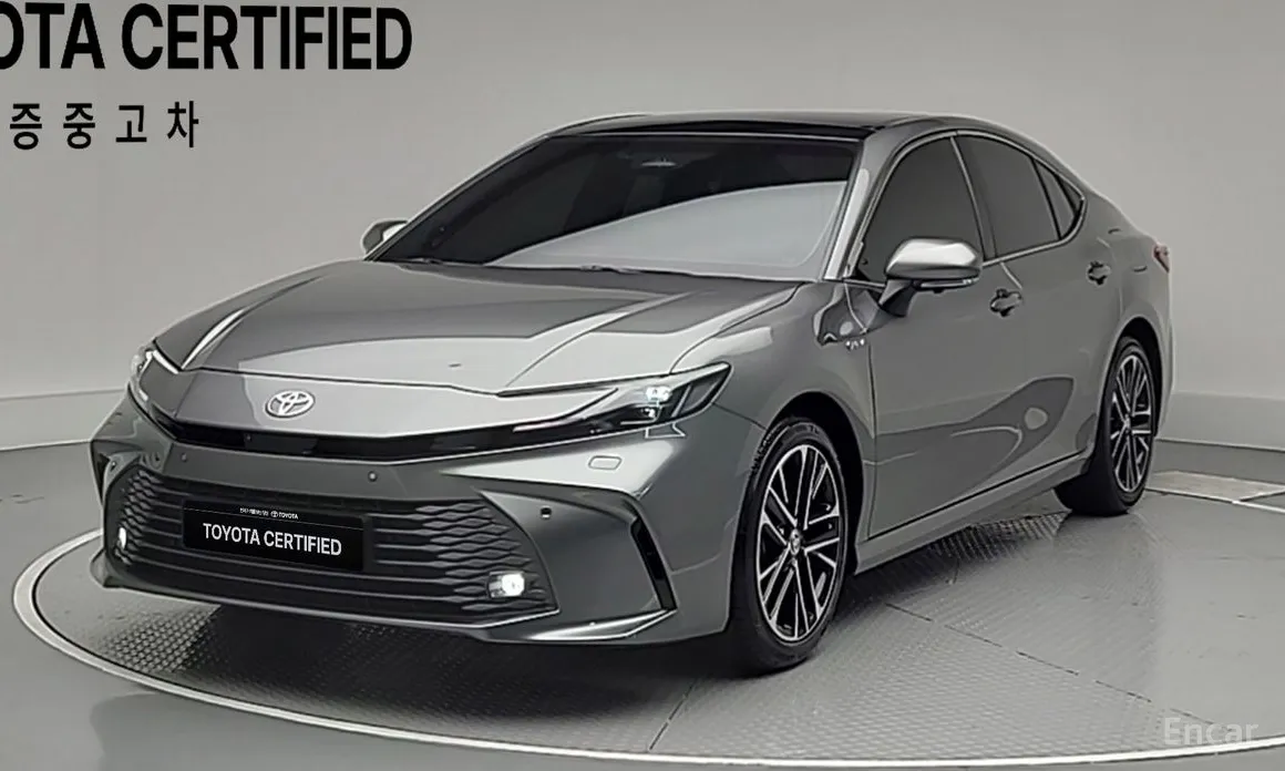 Toyota Camry 2024 2.5 XLE Premium Hybrid