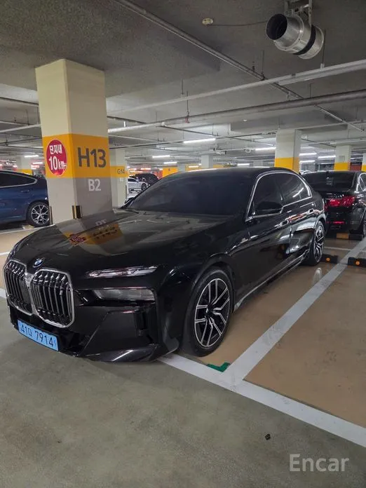 BMW i7 2022 eDrive 50 M Sport