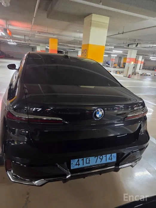 BMW i7 2022 eDrive 50 M Sport
