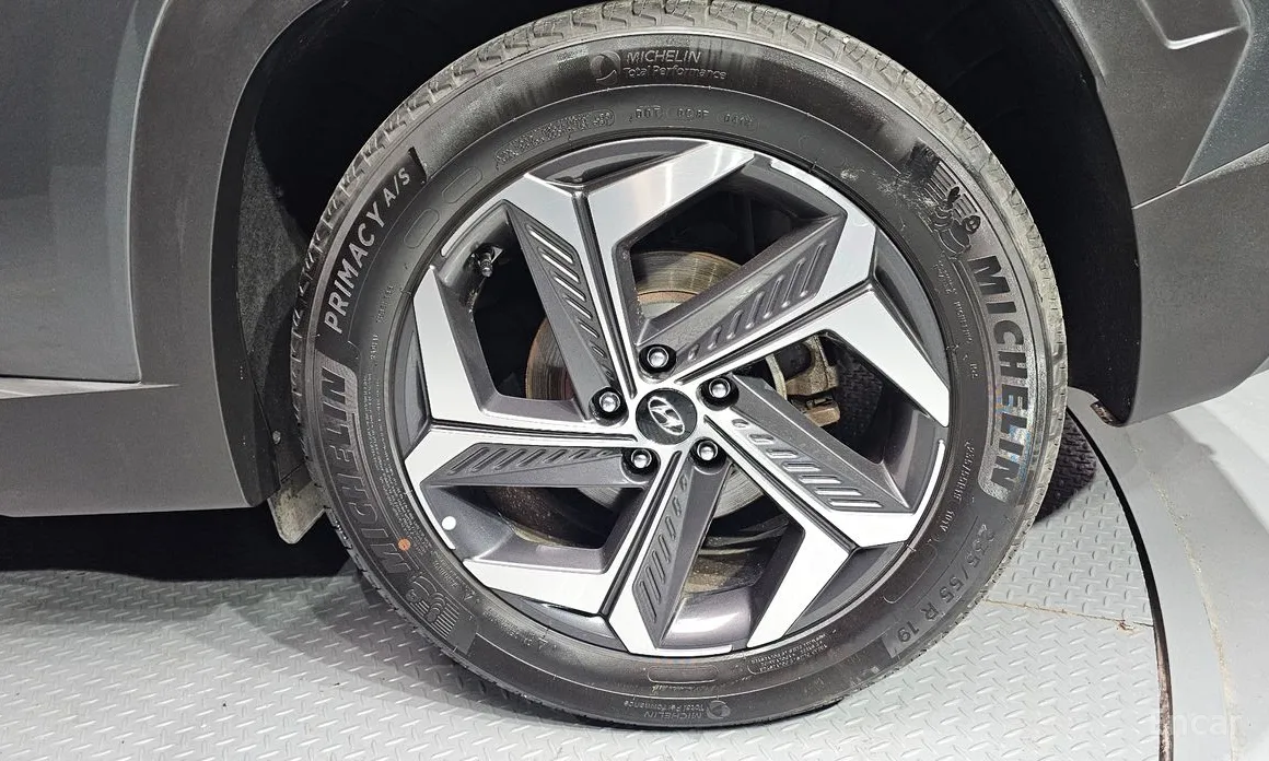 Фото 21 - Hyundai Tucson