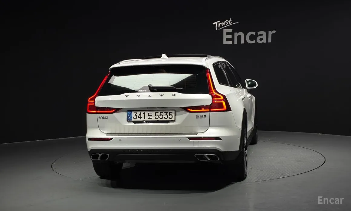 2019 Volvo V60
