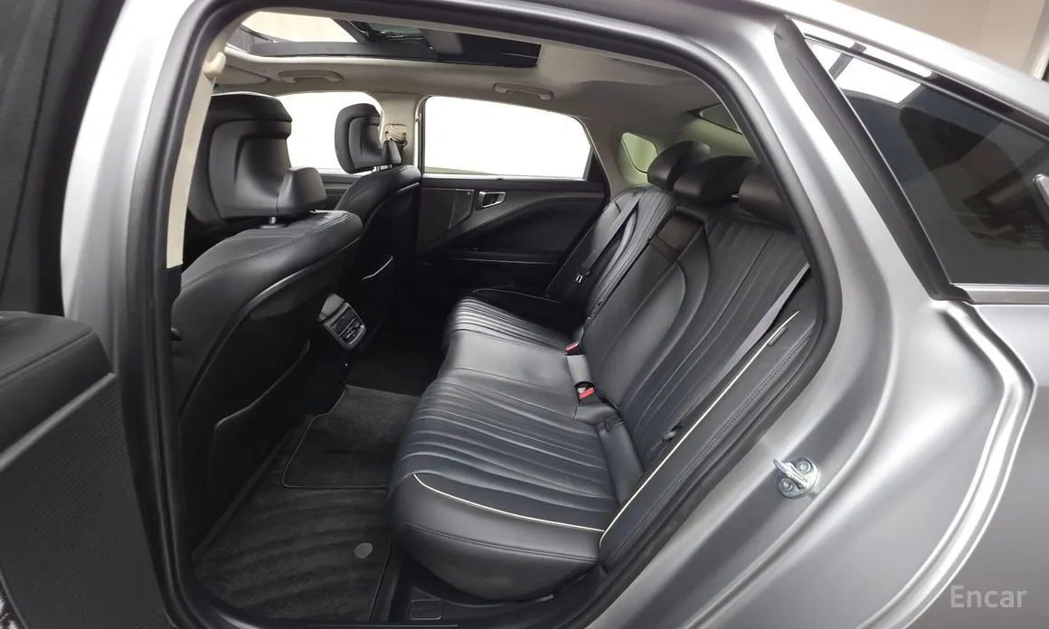 Kia K8 2024 Signature