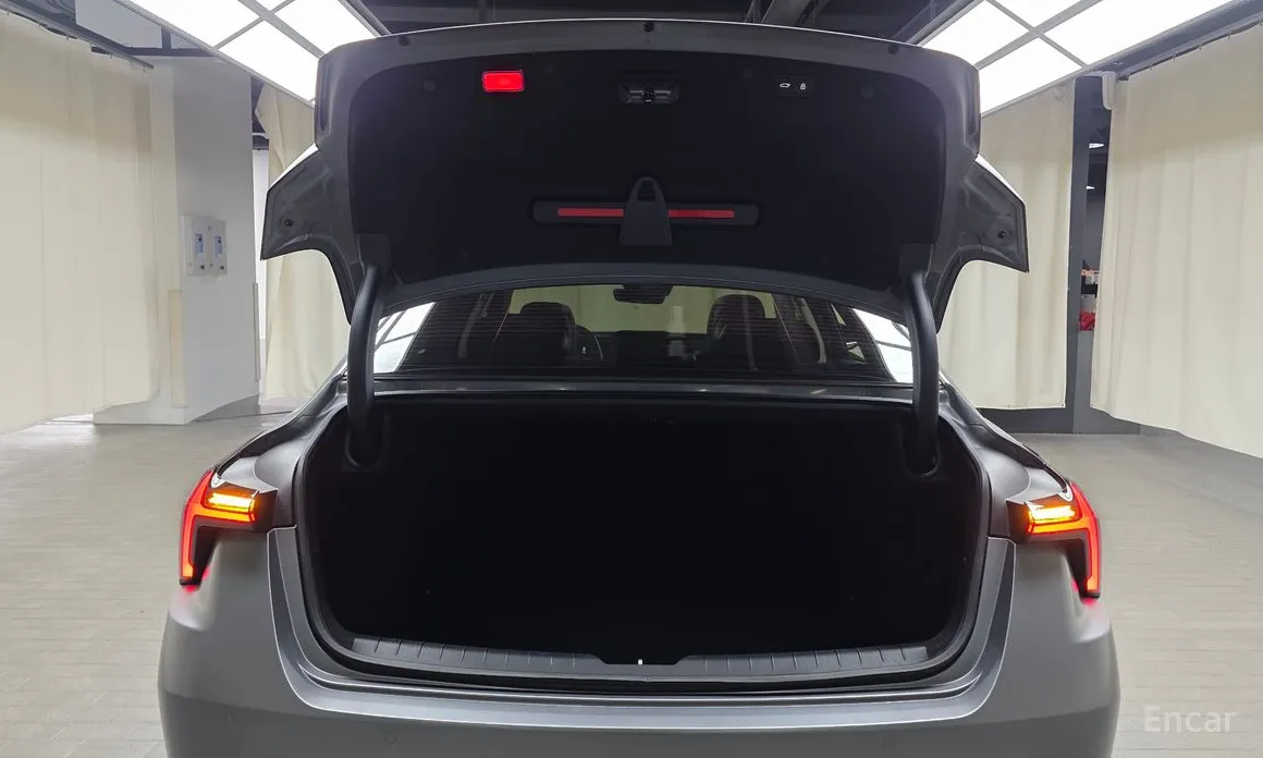 Kia K8 2024 Signature
