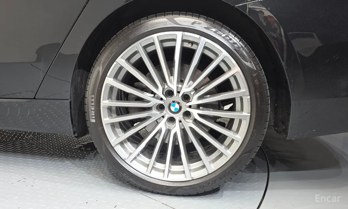BMW Gran Turismo 2017 640i xDrive Luxury