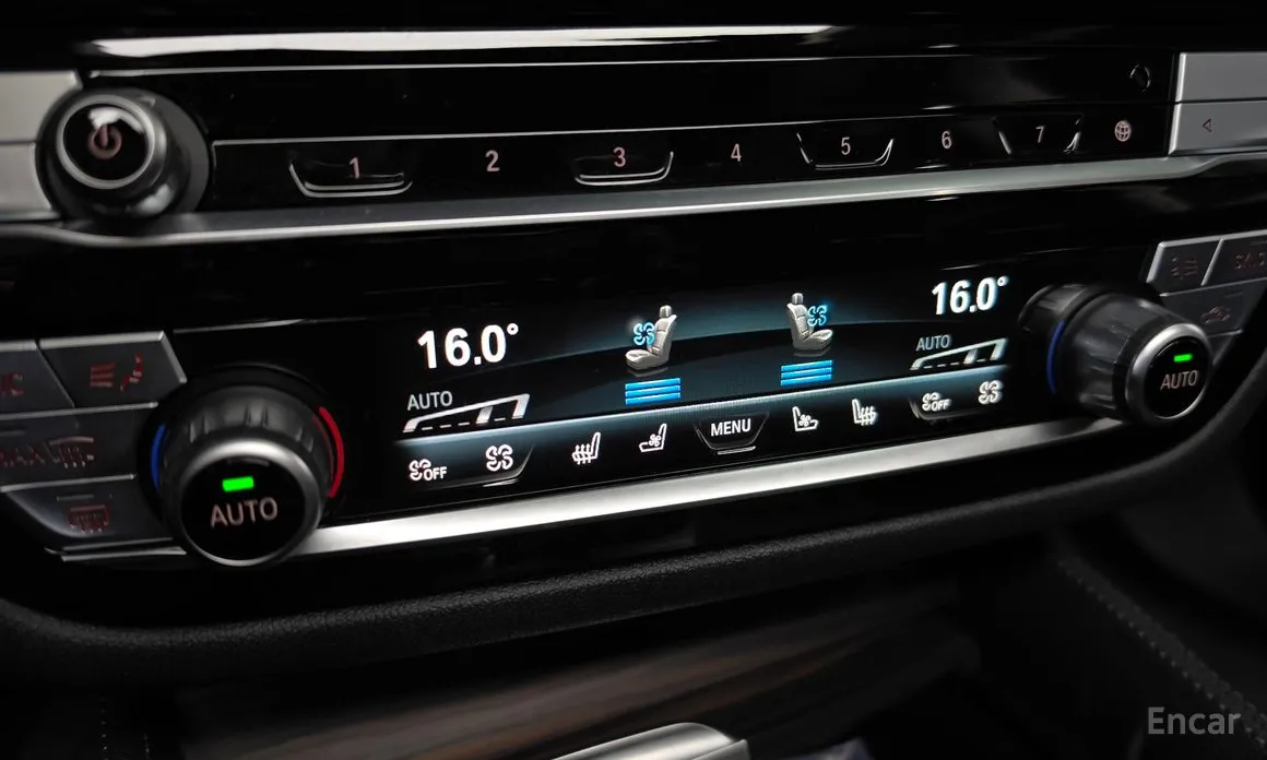 BMW Gran Turismo 2017 640i xDrive Luxury