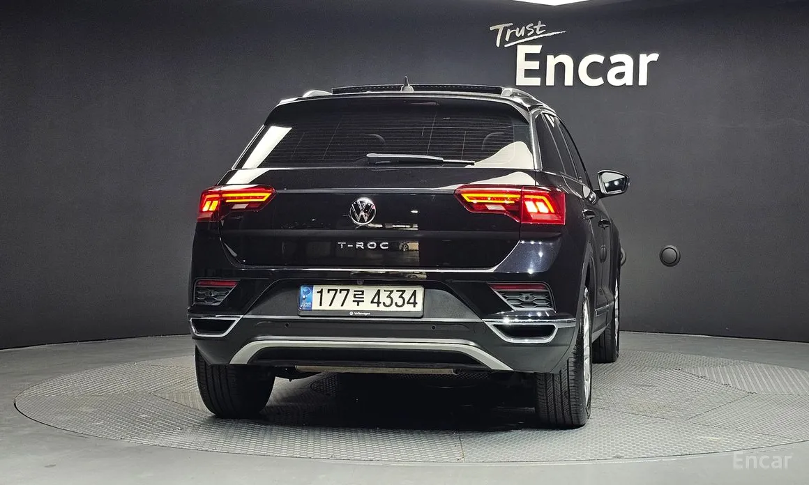 Zdjęcie 4 - Volkswagen T-Roc