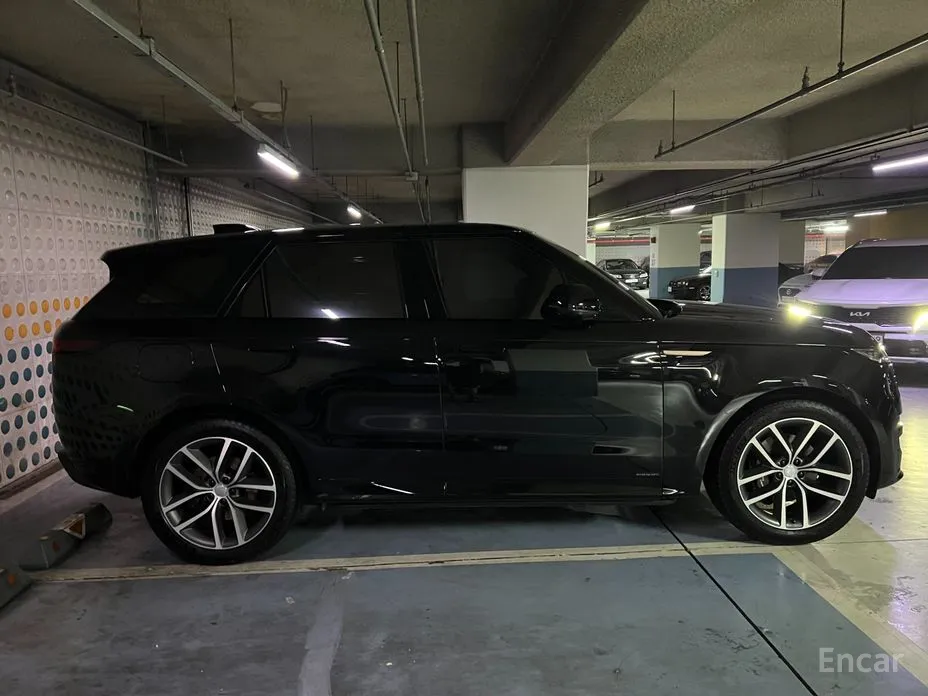 Photo 3 - Land Rover Range Rover Sport