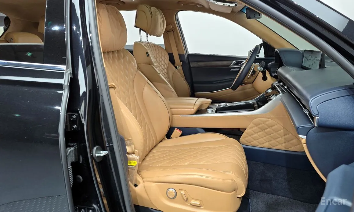 Фото 26 - Genesis GV80