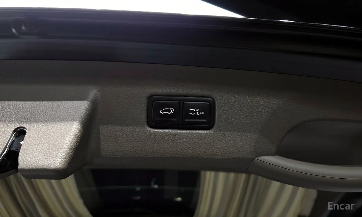 Фото 31 - Kia Carnival