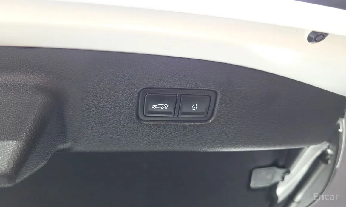 Genesis G70 2022 Gasoline 2.0T 2WD