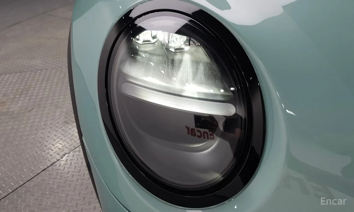 Mini Cooper 2024 5Door Classic