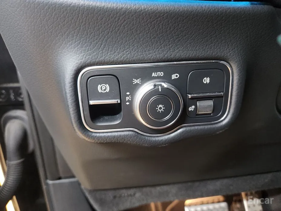 Mercedes-Benz G-Class 2024 G450d