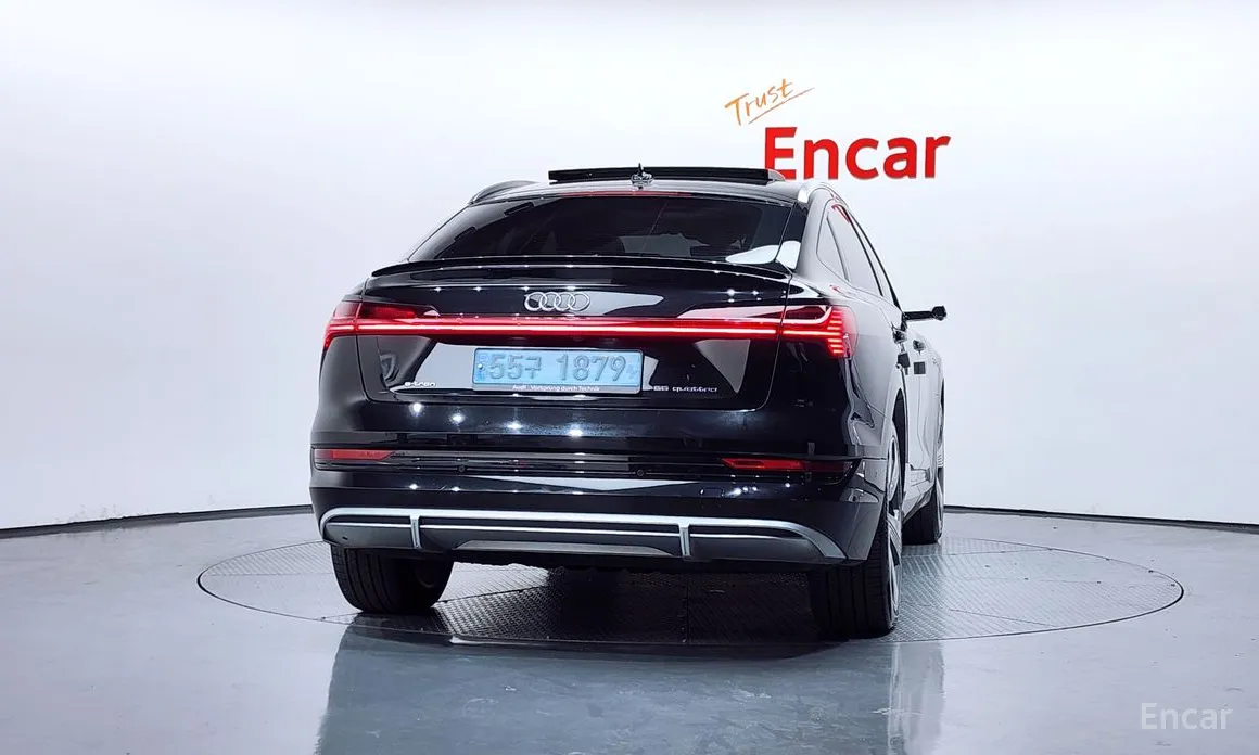 2020 Audi e-tron