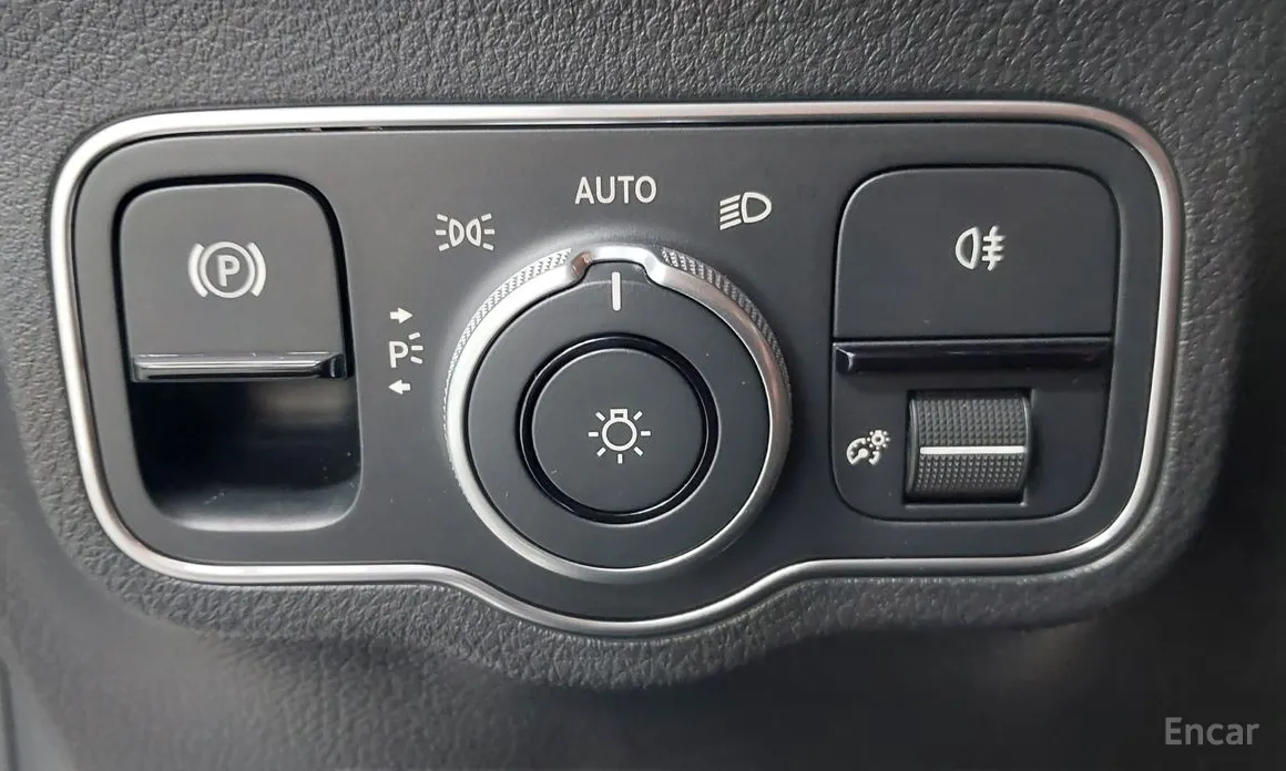 Mercedes-Benz GLA-Class 2020 GLA250 4MATIC