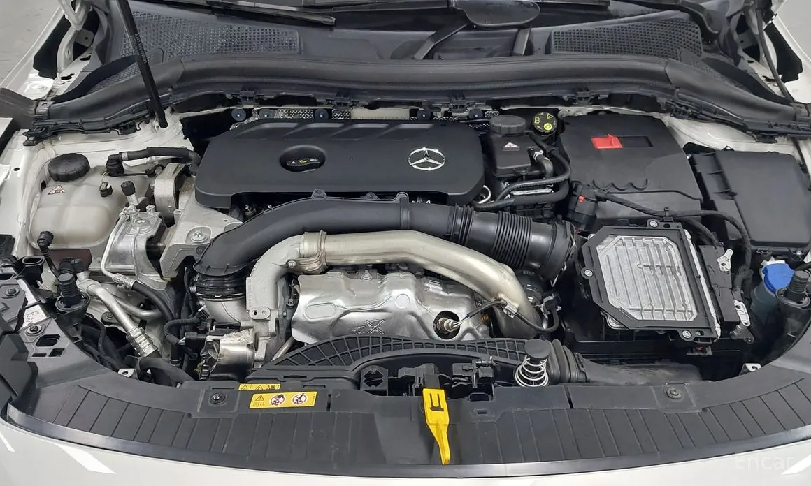 Mercedes-Benz GLA-Class 2020 GLA250 4MATIC