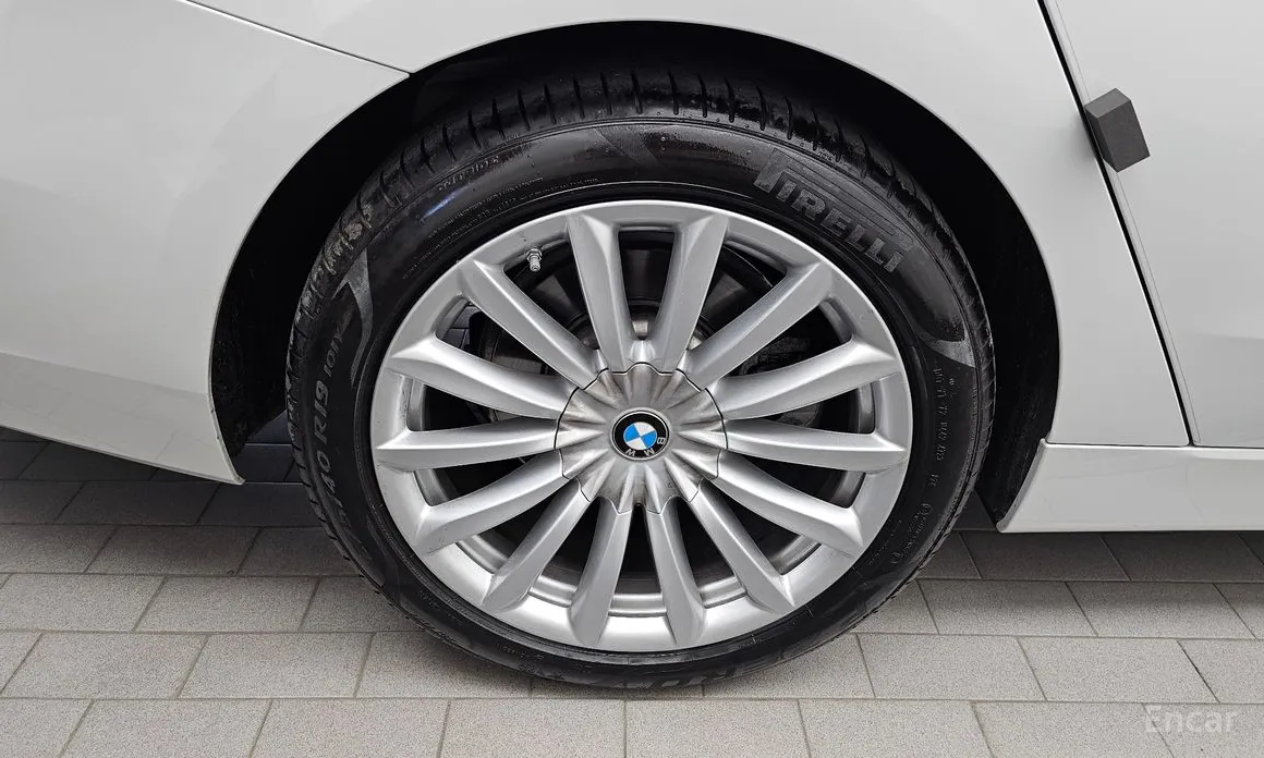BMW Gran Turismo 2017 620d Luxury