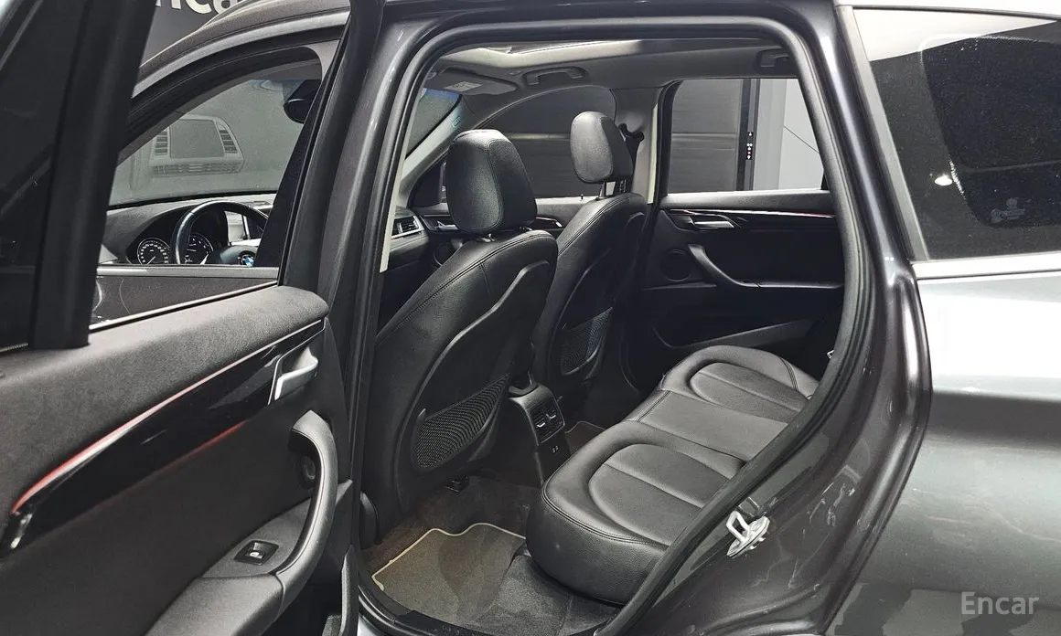 BMW X1 2016 xDrive 20i xLine