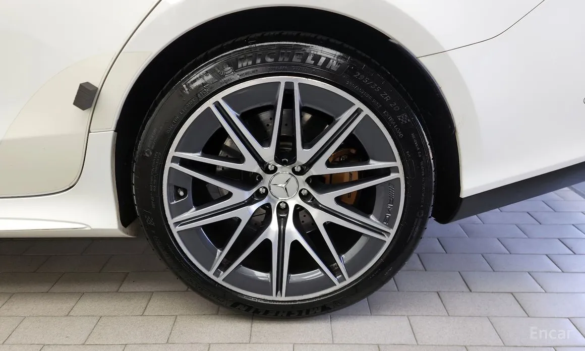 Mercedes-Benz AMG GT 2014 4Door 43 4MATIC+