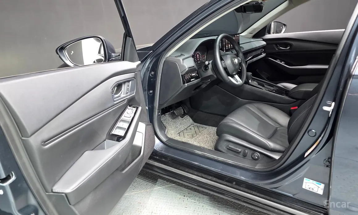 Honda Accord 2023 2.0 Hybrid Touring