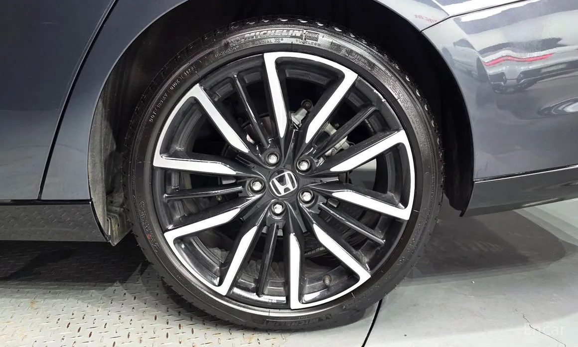 Honda Accord 2023 2.0 Hybrid Touring
