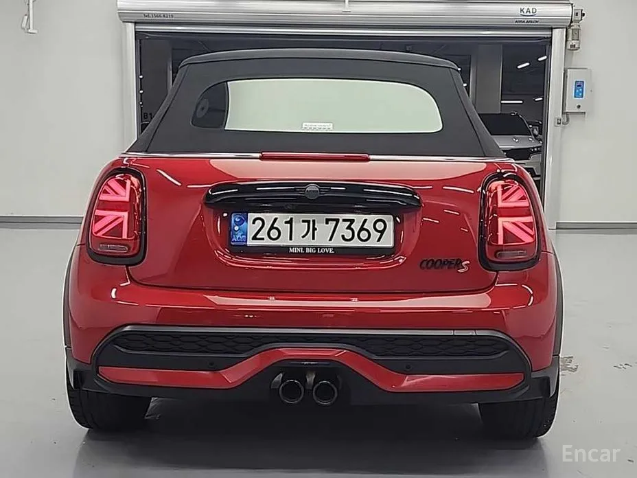 Фото 3 - Mini Cooper Convertible
