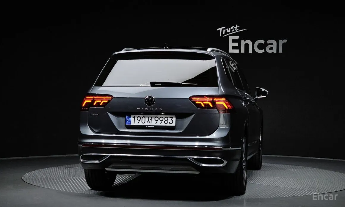 Фото 4 - Volkswagen Tiguan