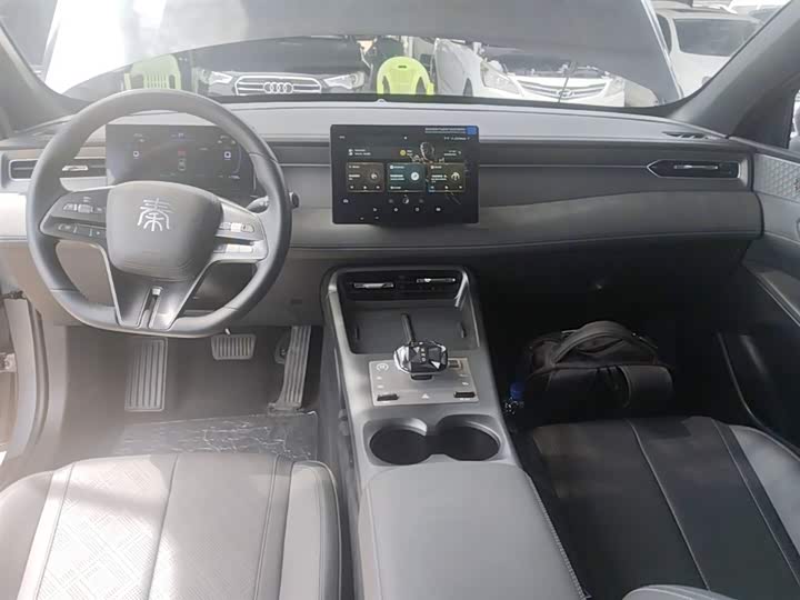 Фото 6 - BYD Qin Plus
