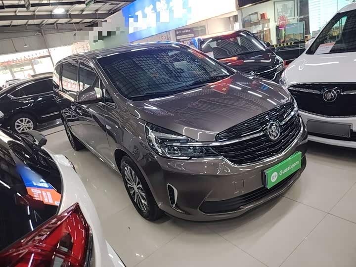 Photo 4 - Buick GL8 ES