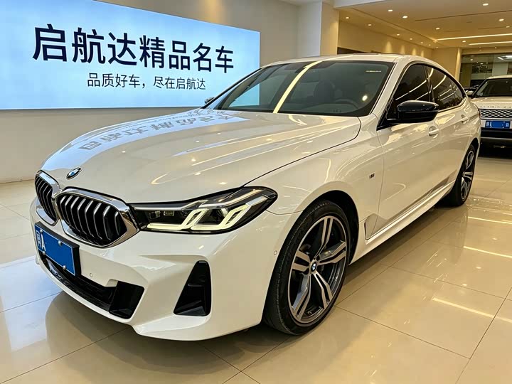 Photo 1 - BMW 6 Series GT