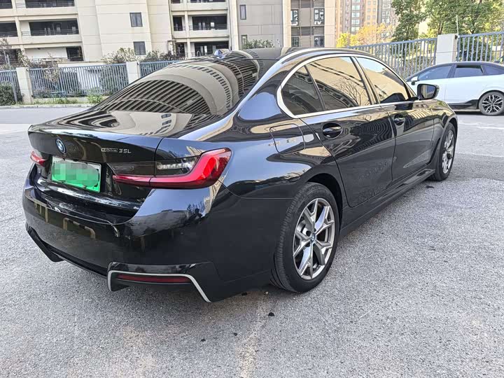 Zdjęcie 9 - BMW i3